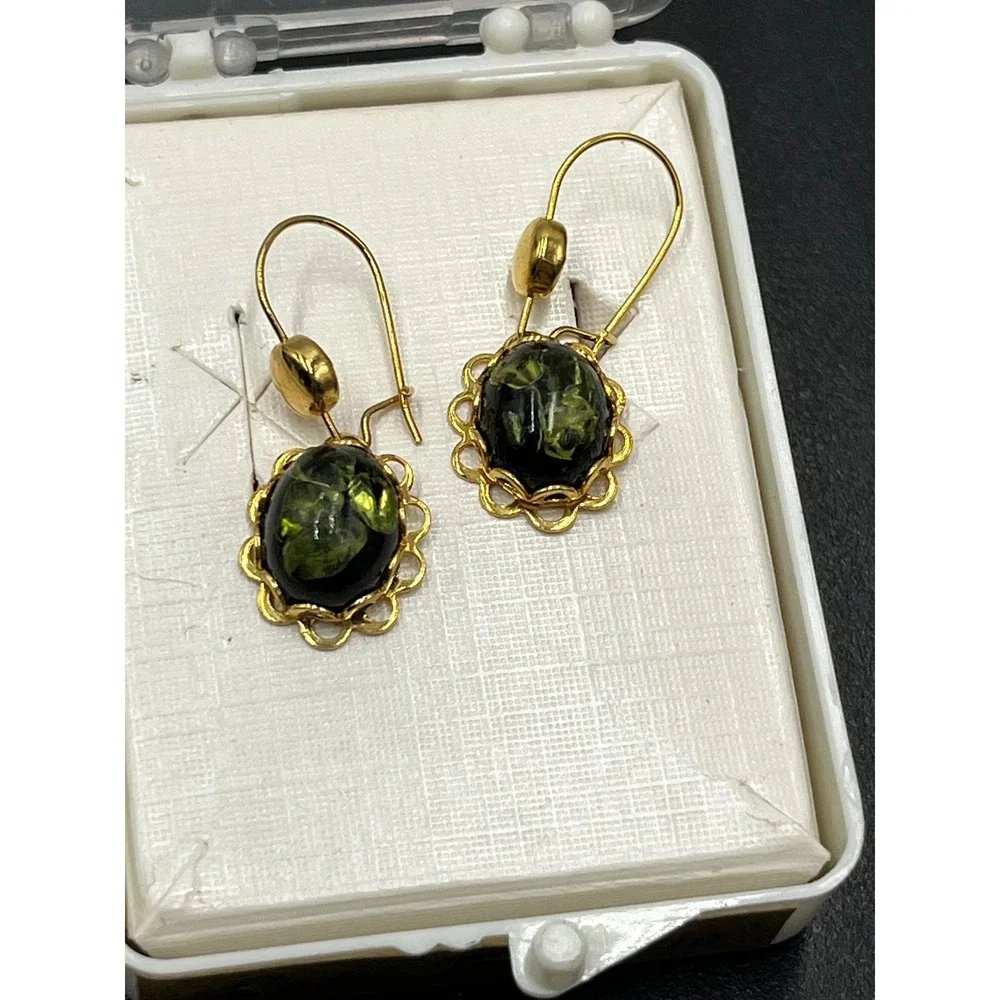 Lava and Olivine Fantasia Hawaii‎ Jewelry Green Volcano Lava Mineral Earring
